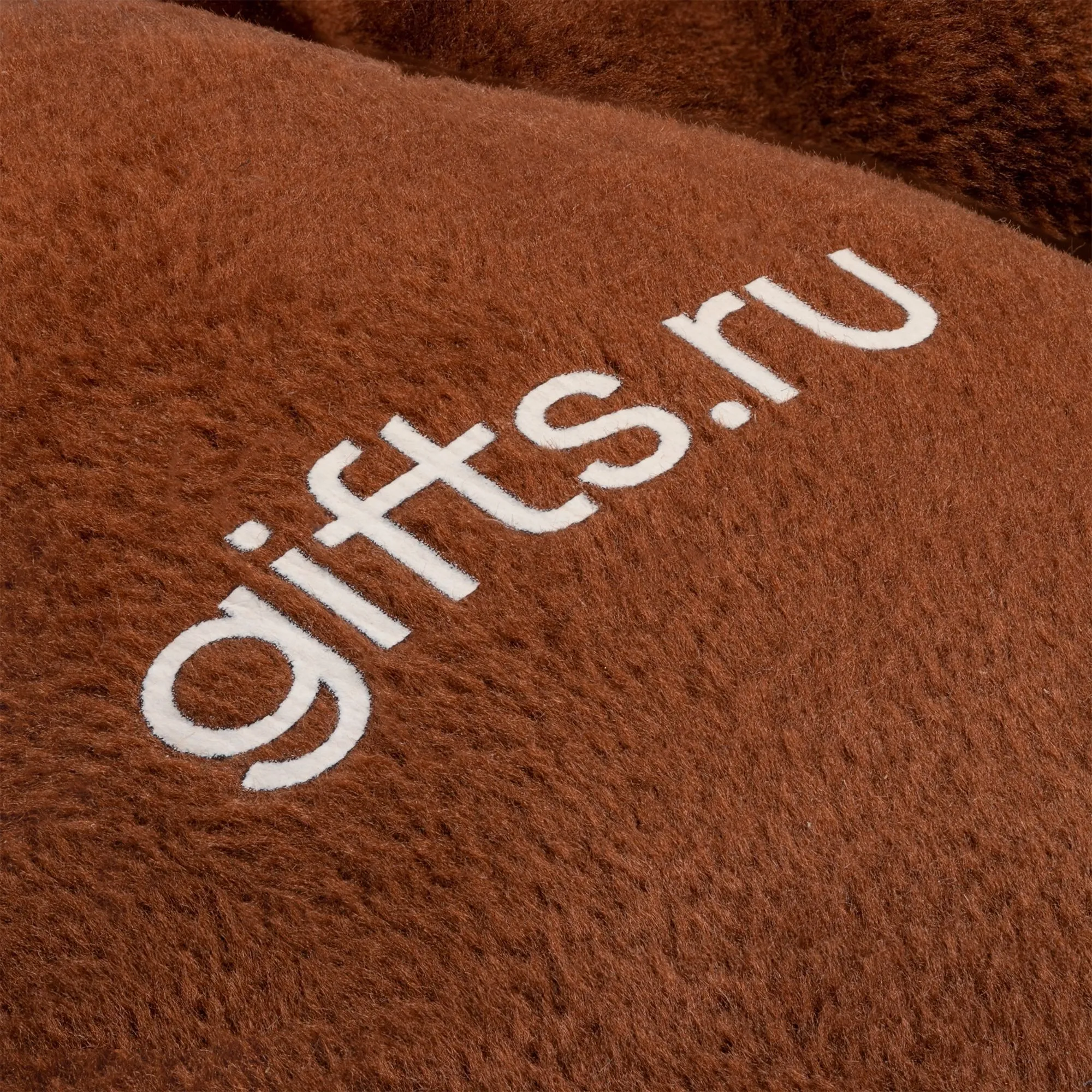 Мягкая игрушка Beastie Toys, мишка с белым шарфом