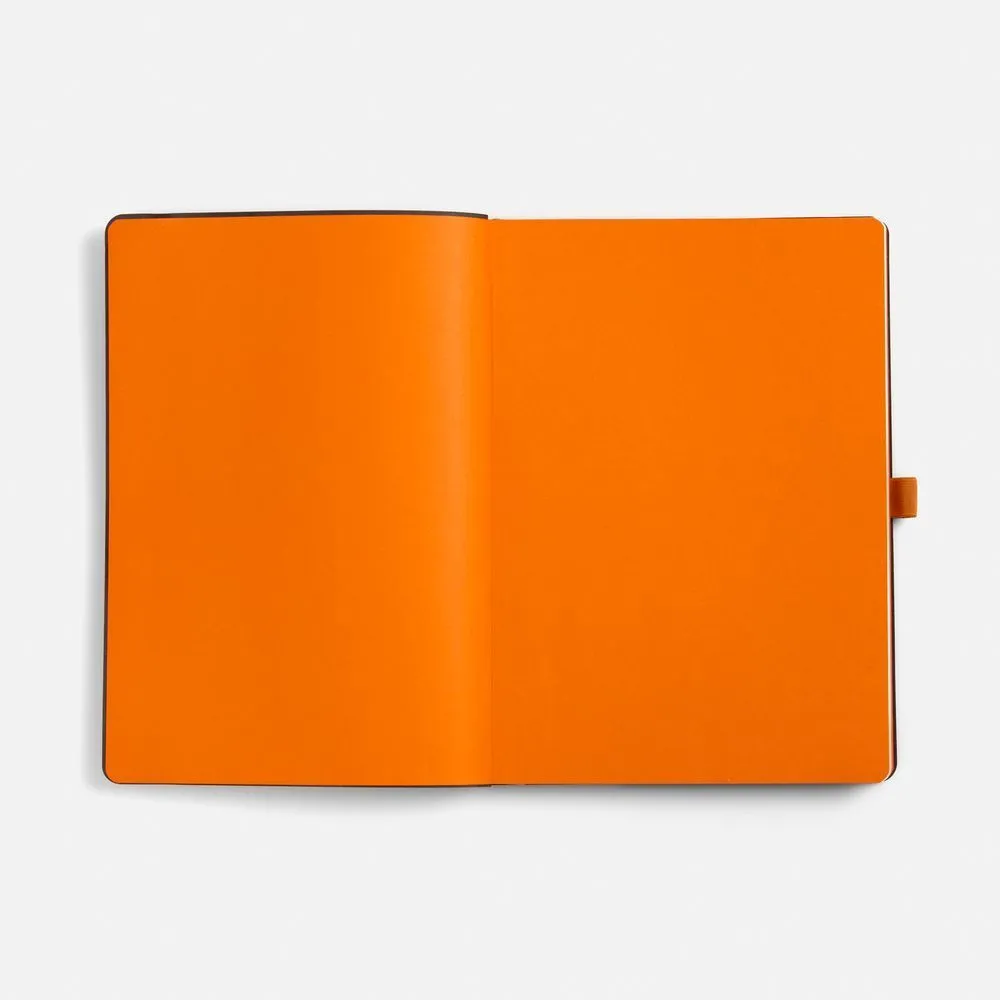 Ежедневники с логотипом с печатью логотипа. Ежедневник Peel Flex, недатированный по цене 939 ₽ руб. (артикул 26687.20) Ежедневник Peel Flex, недатированный, оранжевый