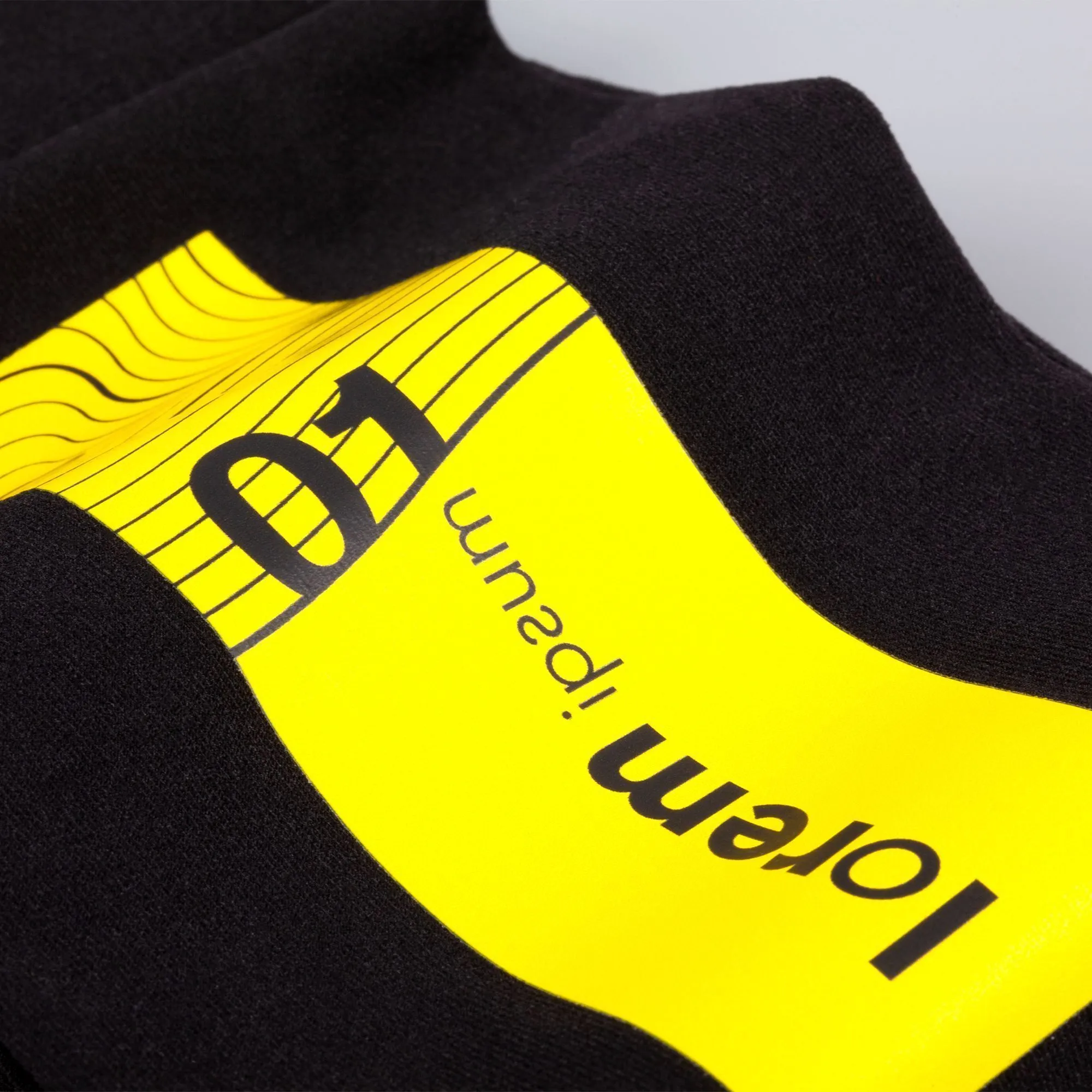 Спортивные аксессуары с логотипом с печатью логотипа. Рукава спортивные Flexor по цене 441 ₽ руб. (артикул 16580.30) Рукава спортивные Flexor, черные