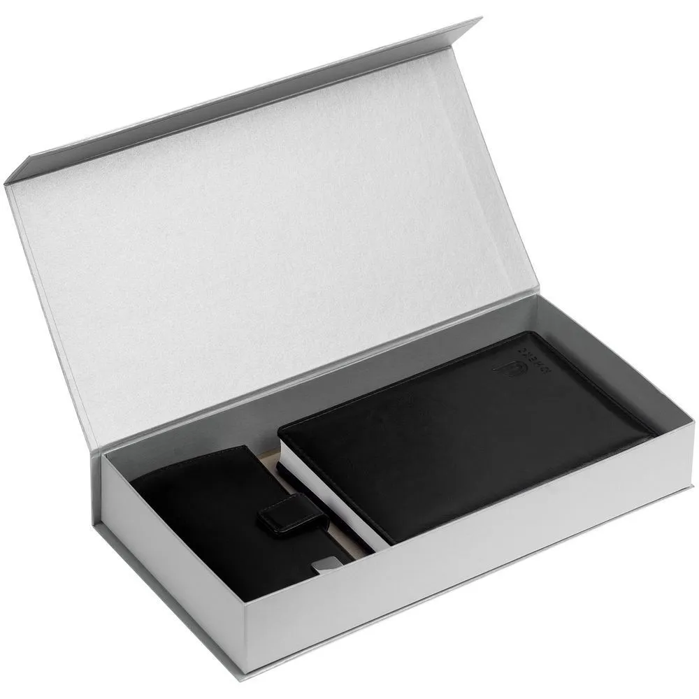 Подарочные коробки с печатью логотипа. Коробка Planning по цене 536 ₽ руб. (артикул 10619.10) Коробка Planning, серебристая