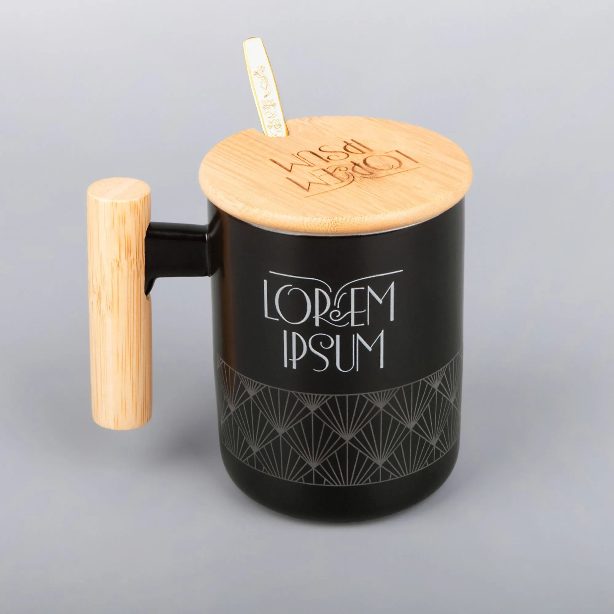 Кружки с печатью логотипа. Кружка с ложкой Eco Fusion по цене 643 ₽ руб. (артикул 20523.30) Кружка с ложкой Eco Fusion, черная