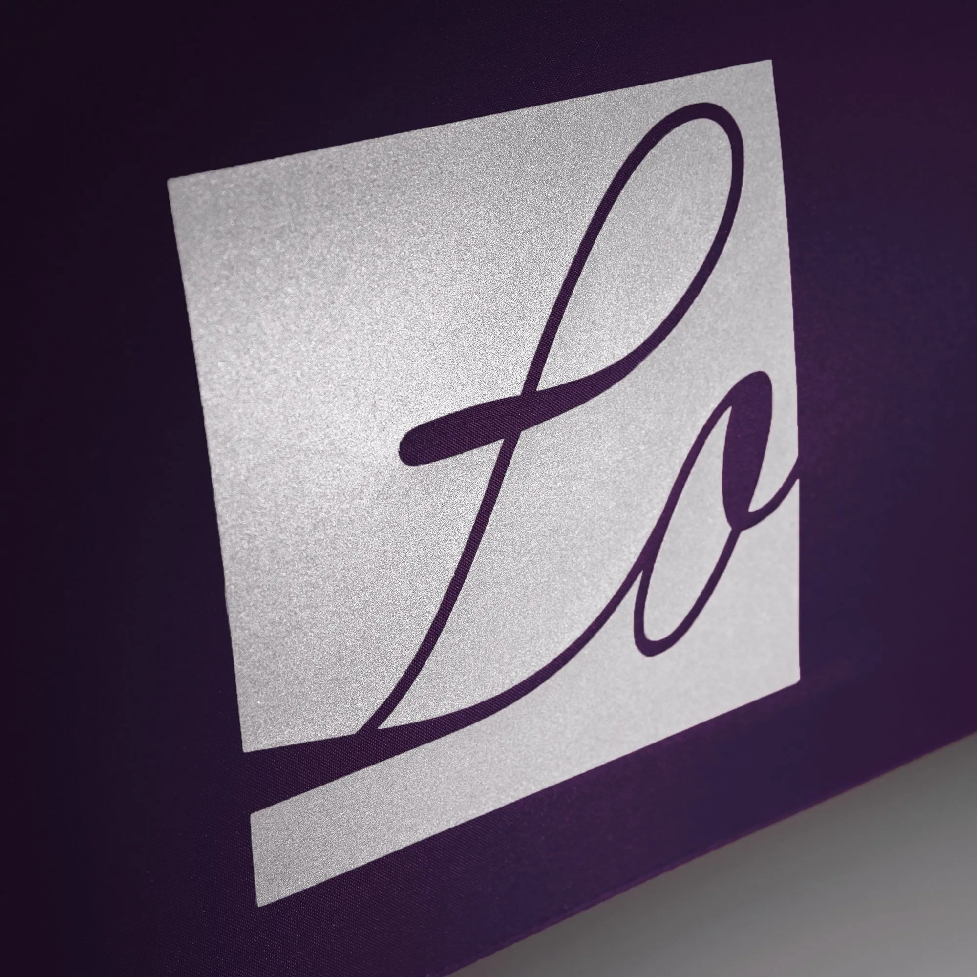 Зонты трости с логотипом с печатью логотипа. Зонт-трость Standard по цене 891 ₽ руб. (артикул 12393.77) Зонт-трость Standard, фиолетовый