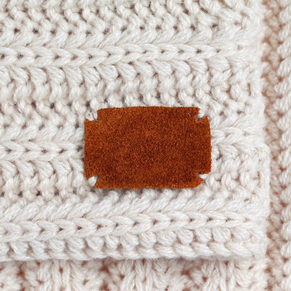 Лейбл замшевый Beta, S, горчичный с логотипом