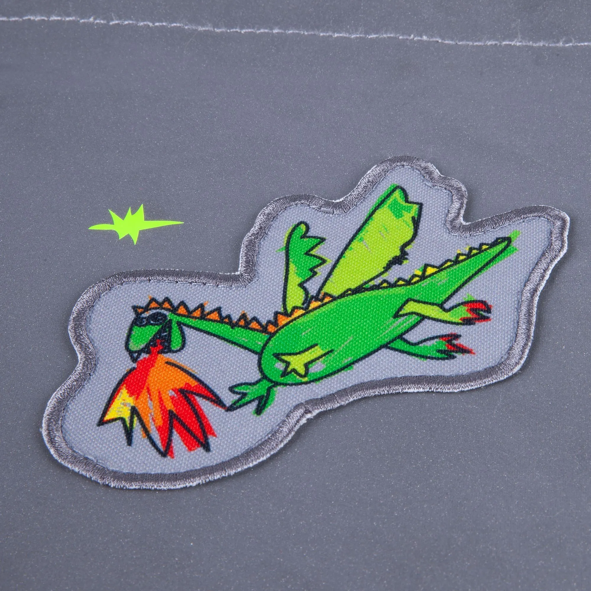 Детский рюкзак-мешок Manifest из светоотражающей ткани, серый