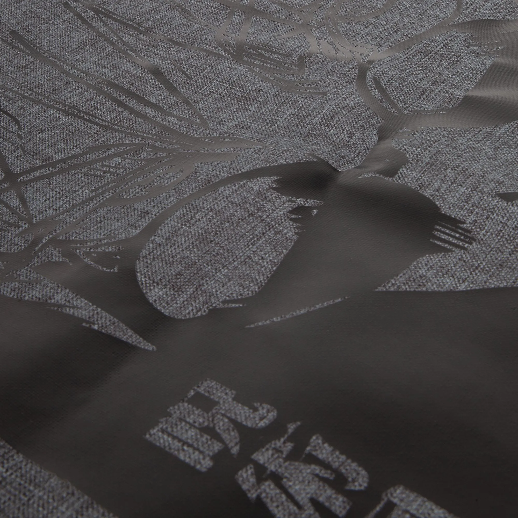 Подушка Settle In, темно-серая