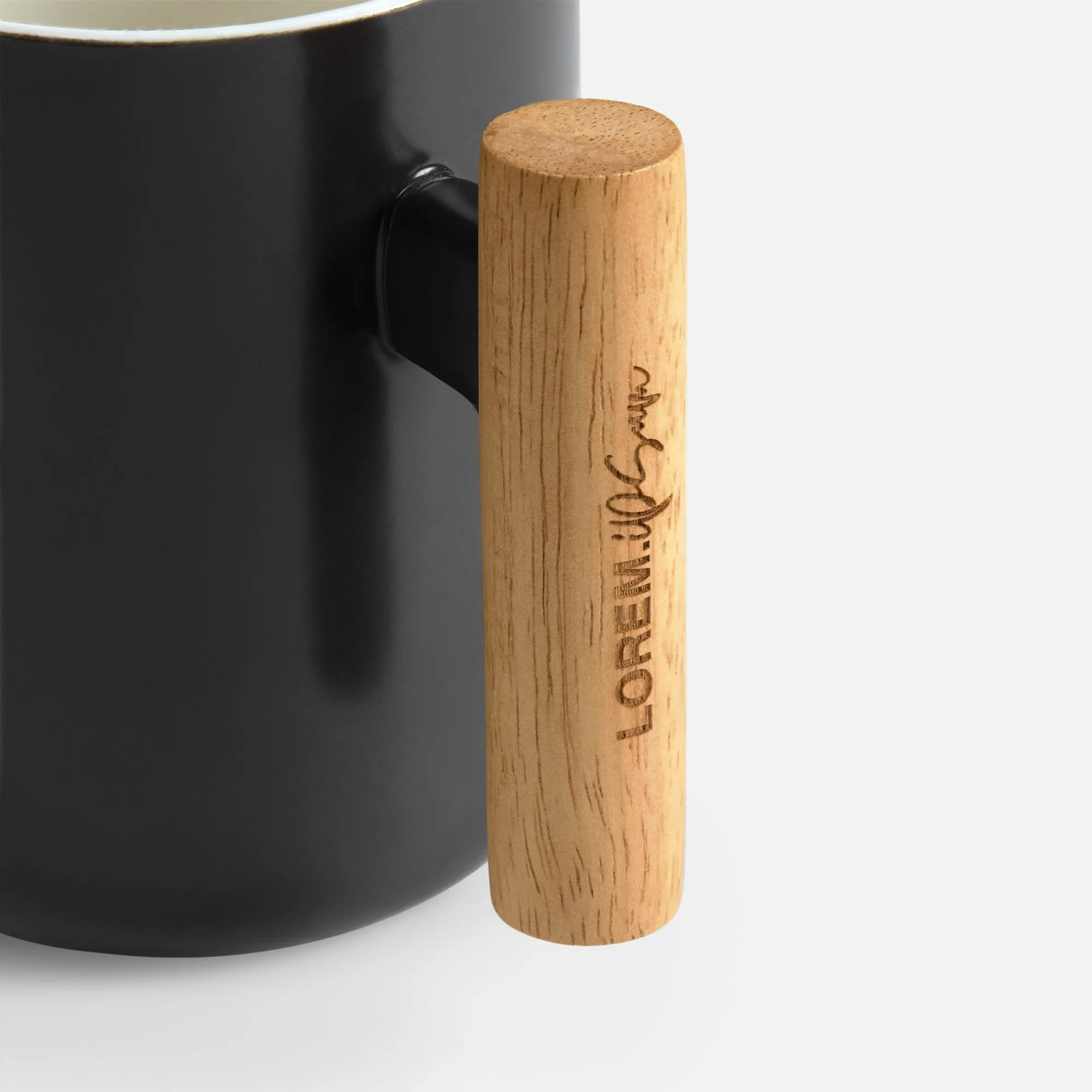 Кружки с печатью логотипа. Кружка с ложкой Eco Fusion по цене 643 ₽ руб. (артикул 20523.30) Кружка с ложкой Eco Fusion, черная