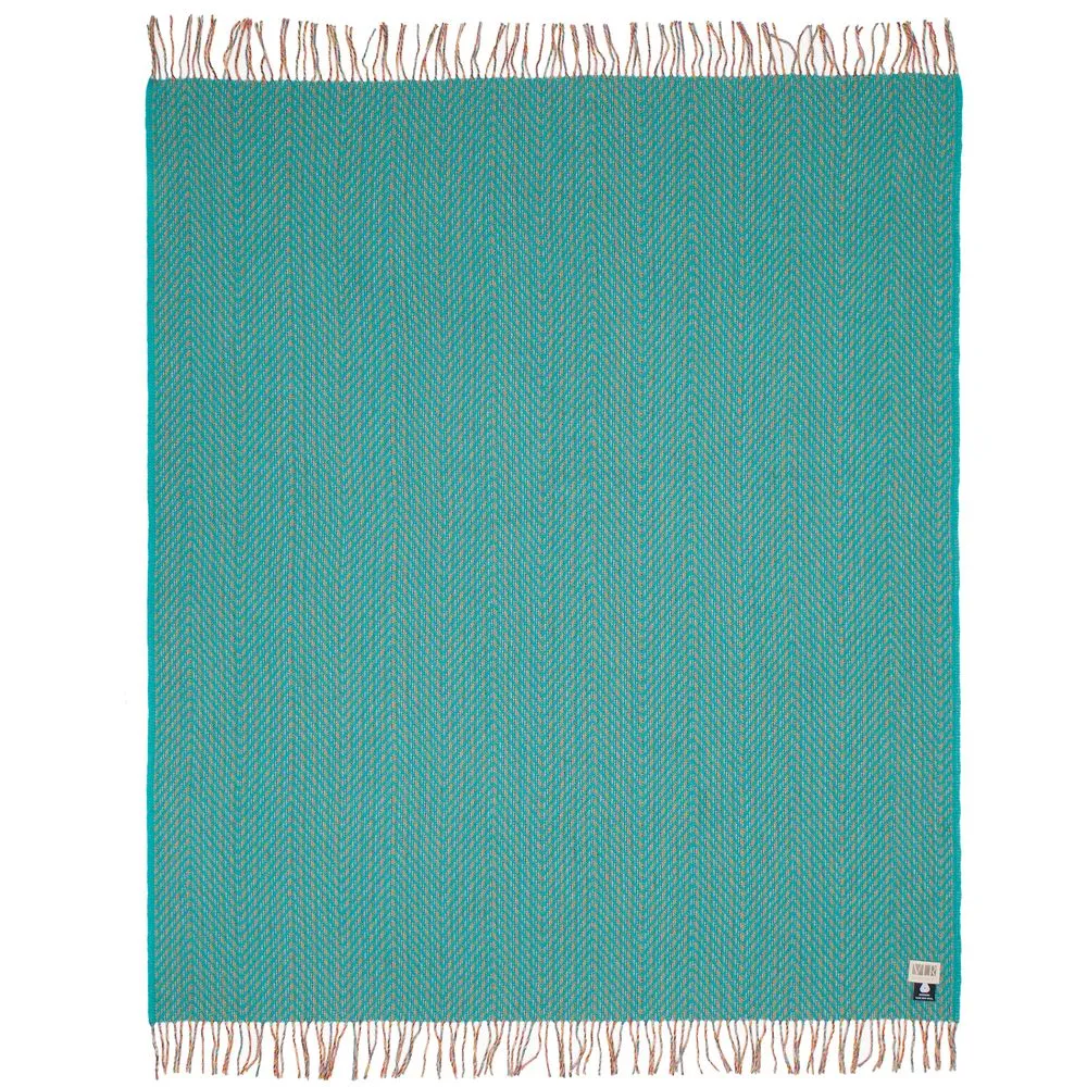 Пледы с логотипом с печатью логотипа. Плед Brera Verde Smeraldo по цене 14 787 ₽ руб. (артикул 10681.42) Плед Brera Verde Smeraldo, бирюзовый