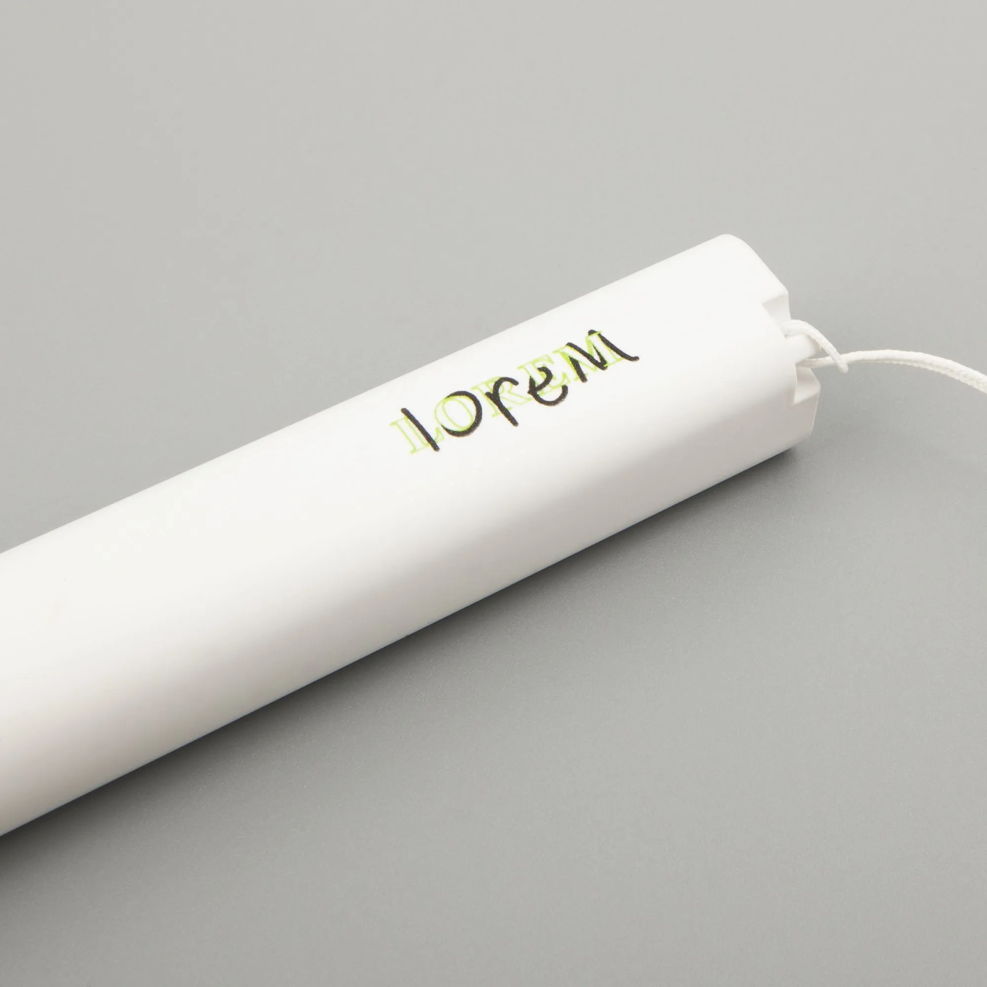 Фонарик аккумуляторный Falkirk, белый