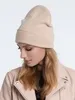 Шапка Real Talk, бежевая с логотипом