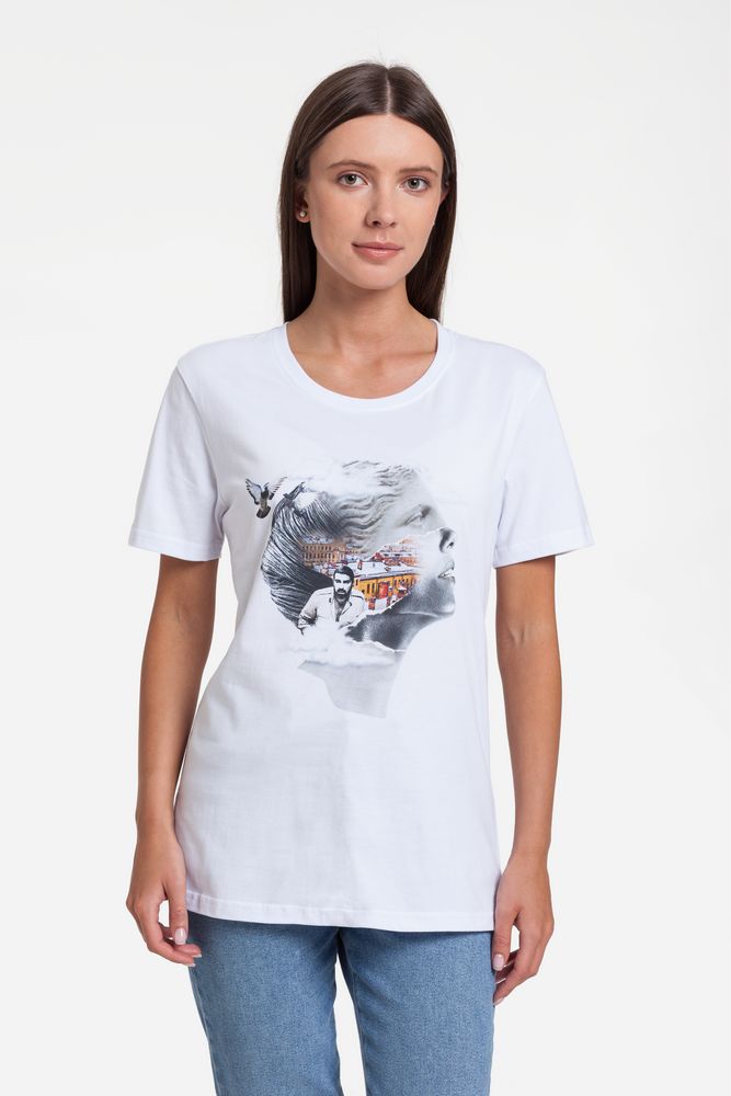 Футболка женская «Подруга Питер», белая с логотипом