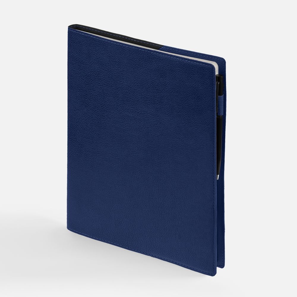 Ежедневник в суперобложке Brave Book, недатированный, темно-синий с логотипом