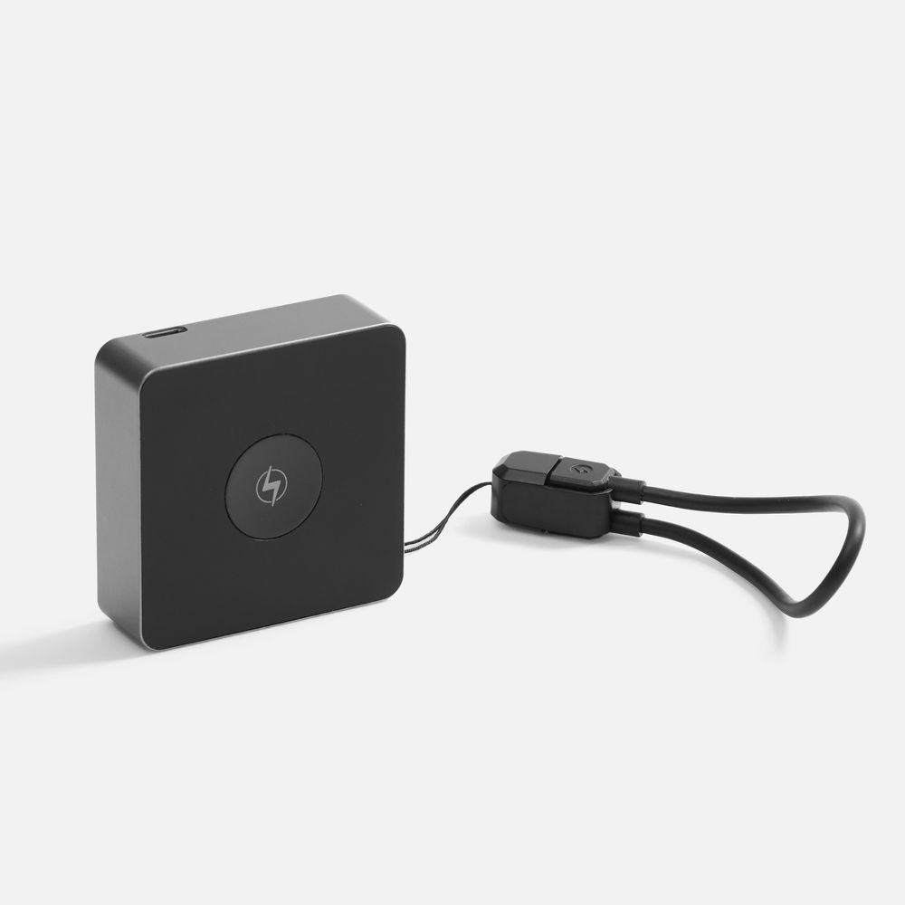 Внешний аккумулятор с беспроводной зарядкой Aura Power 5000 мАч, серый с логотипом