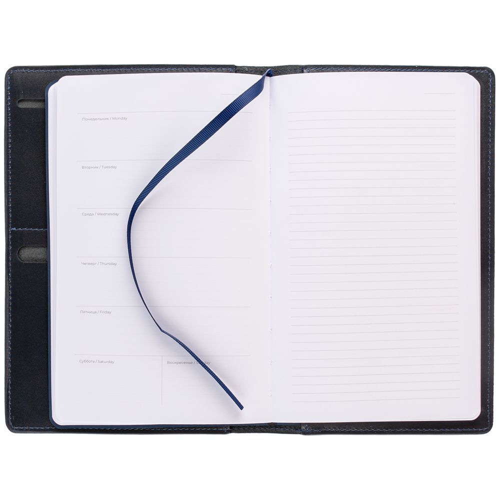 Ежедневники с логотипом с печатью логотипа. Еженедельник-портфолио Remini, недатированный по цене 5 543 ₽ руб. (артикул 55602.40) Еженедельник-портфолио Remini, недатированный, темно-синий