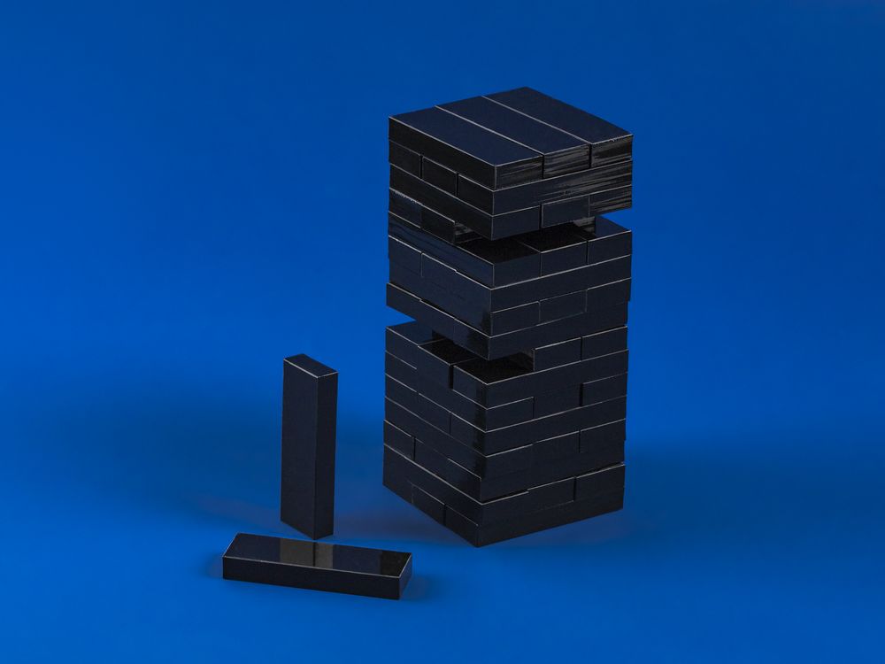 Игра Acrylic Tower, черная с логотипом