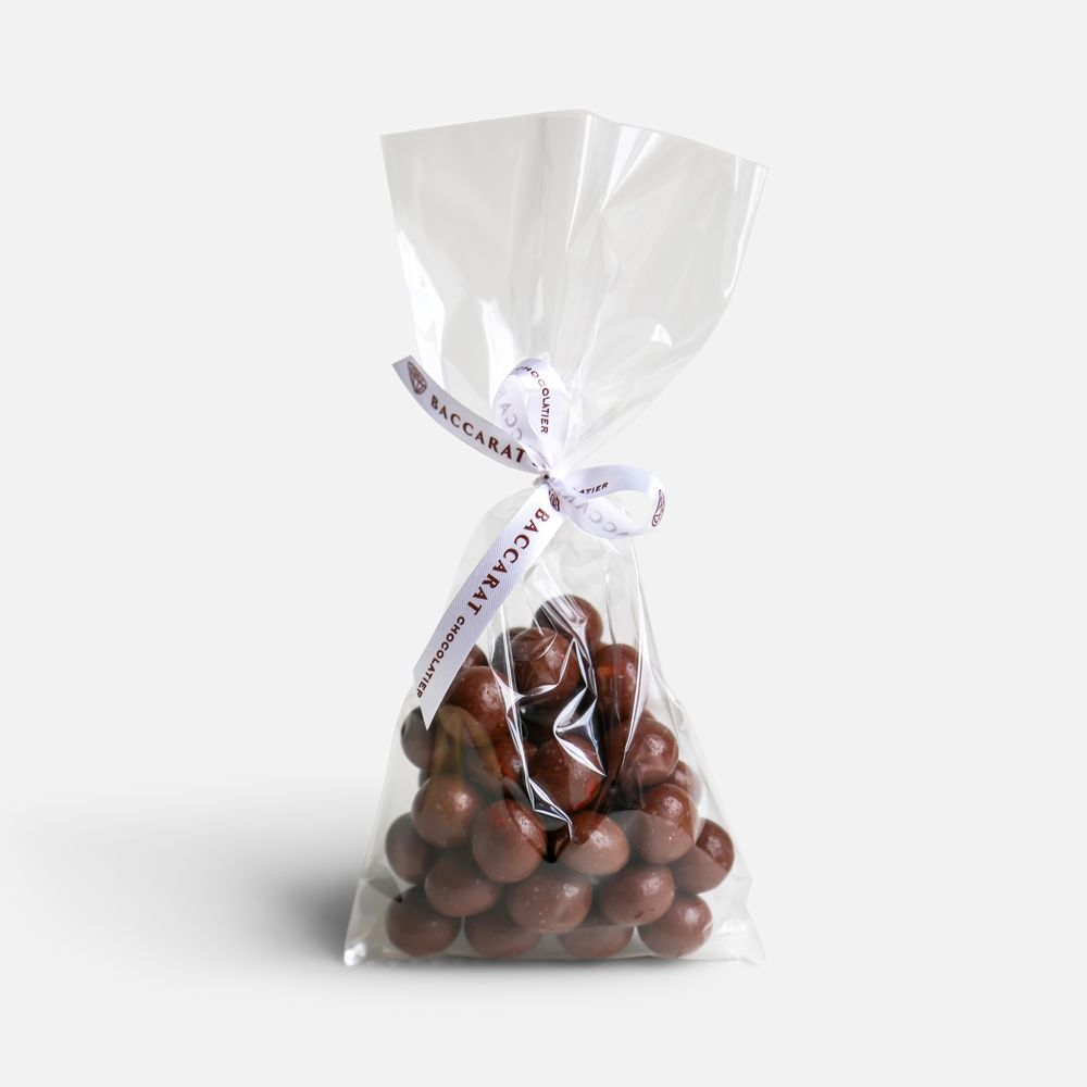 Фундук Crispetti, в молочном шоколаде с логотипом