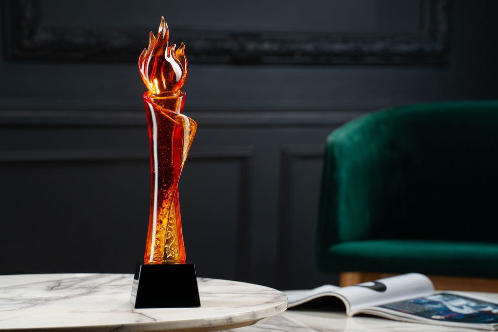 Стела Glasso Flame с логотипом