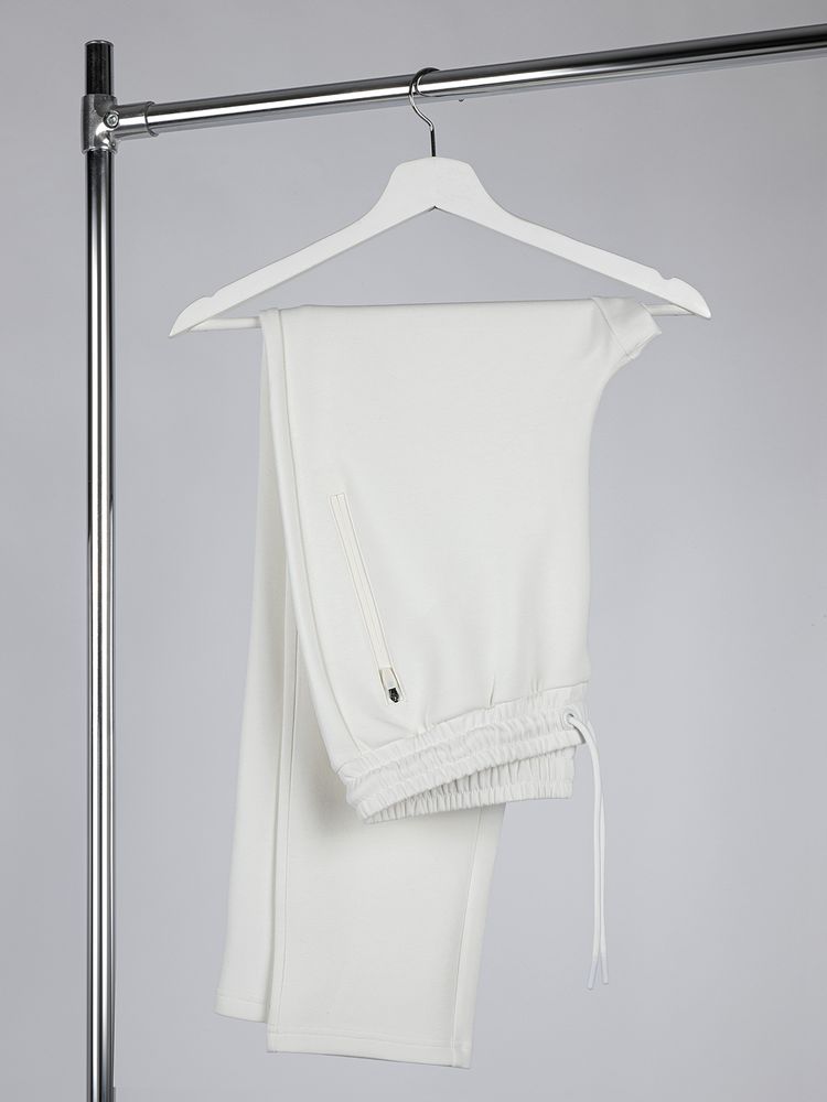 Джоггеры Lovi, молочно-белые с логотипом