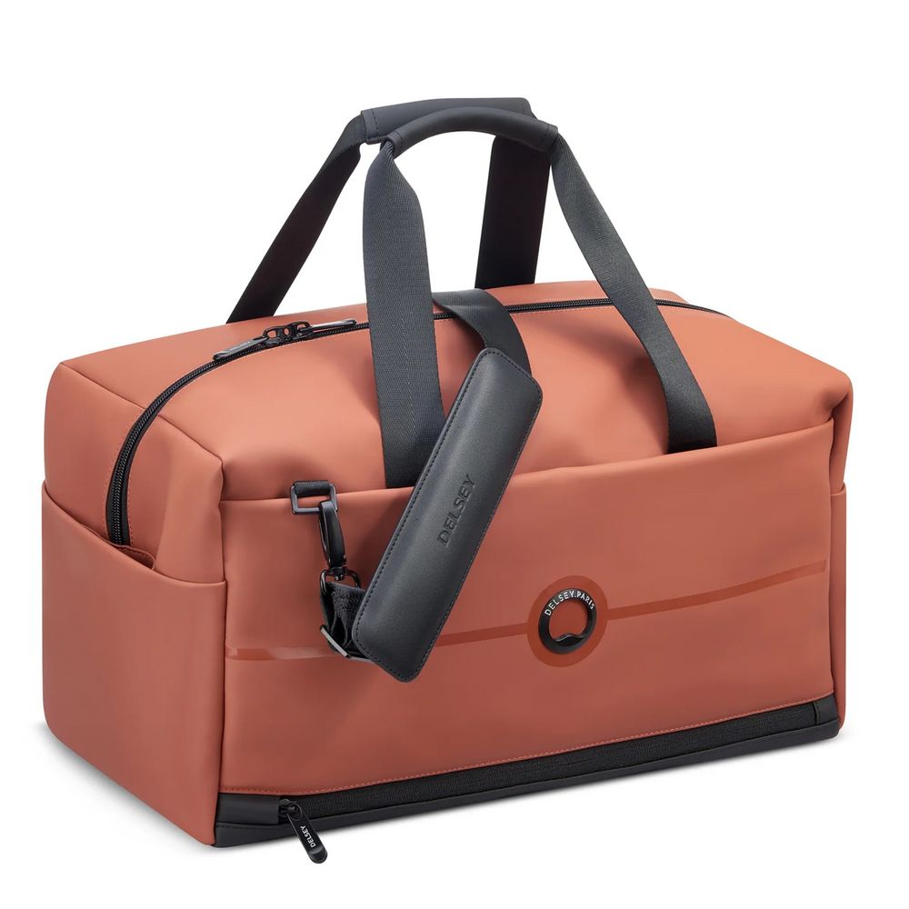 Сумка дорожная Turenne S, красно-коричневая с логотипом