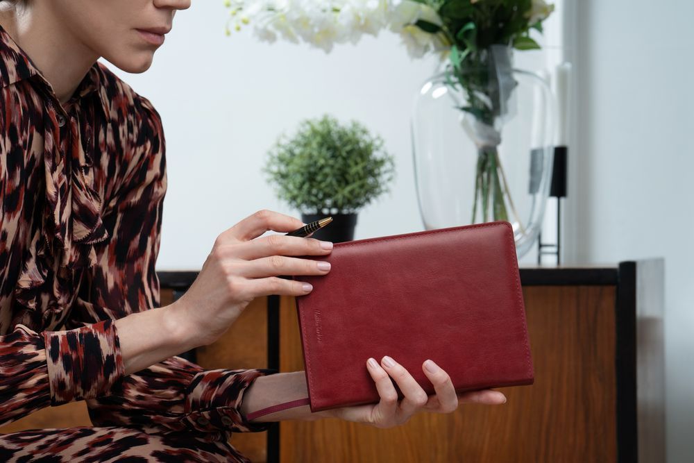 Ежедневники с логотипом с печатью логотипа. Ежедневник Termini, недатированный по цене 3 534 ₽ руб. (артикул 55600.55) Ежедневник Termini, недатированный, темно-красный