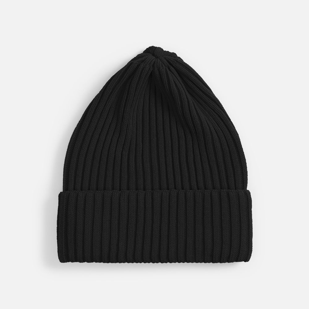 Шапка Yong, черная с логотипом