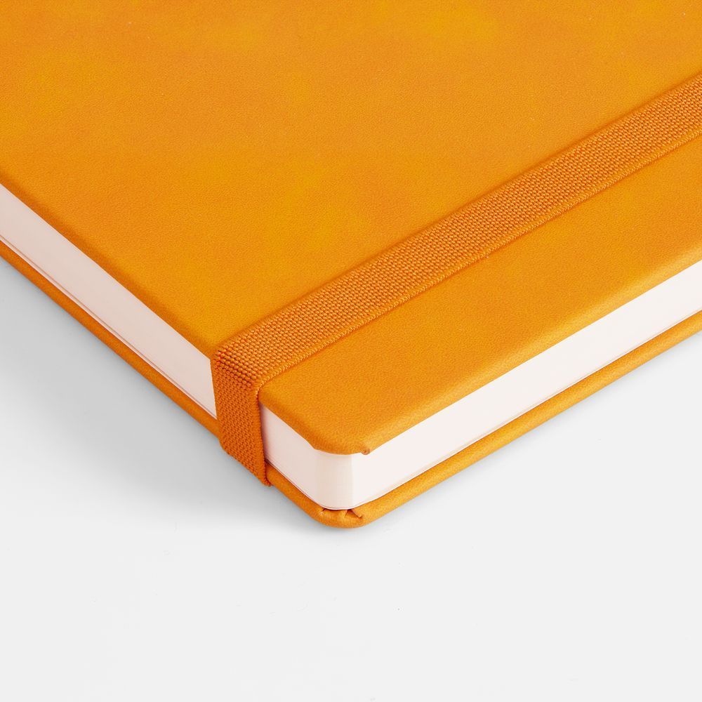 Ежедневники с логотипом с печатью логотипа. Ежедневник Urban Hard, недатированный по цене 892 ₽ руб. (артикул 72079.20) Ежедневник Urban Hard, недатированный, оранжевый