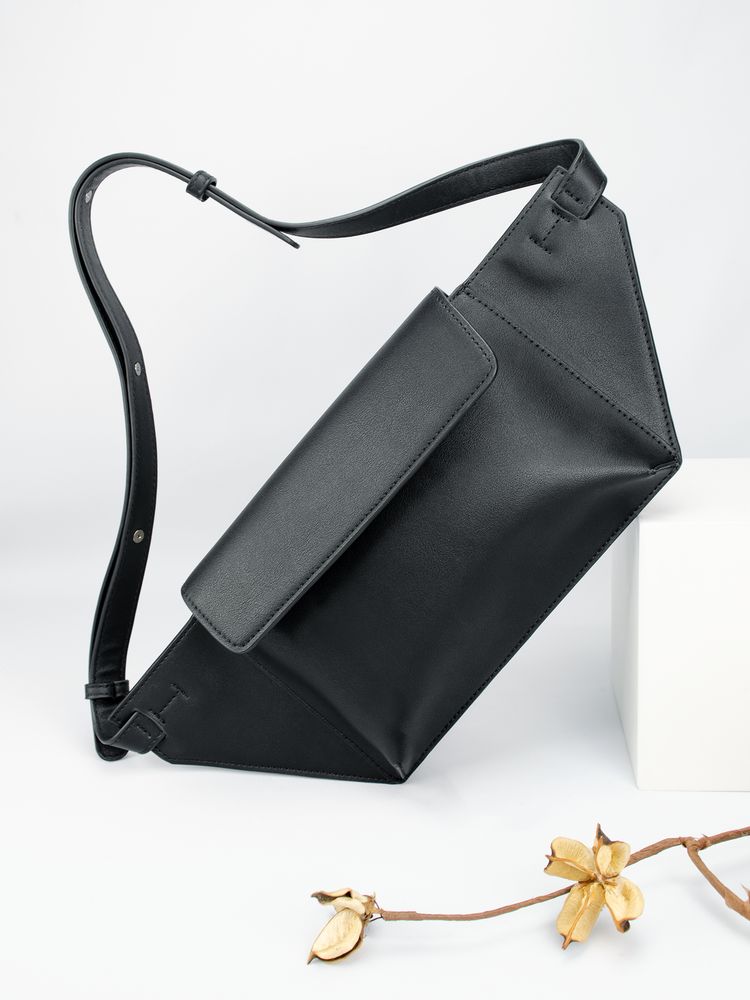 Поясная сумка Romance, черная с логотипом