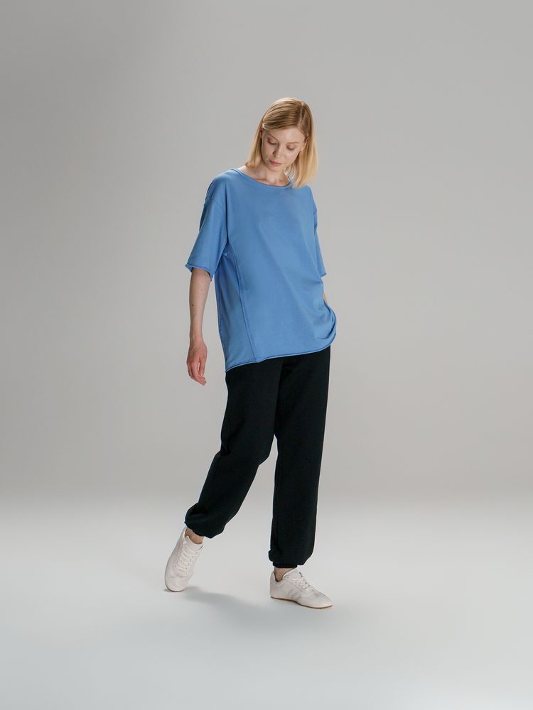 Футболка оверсайз унисекс Vozduh, синяя с логотипом