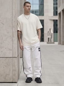 Футболка Oversize Premium 210, молочно-белая с логотипом