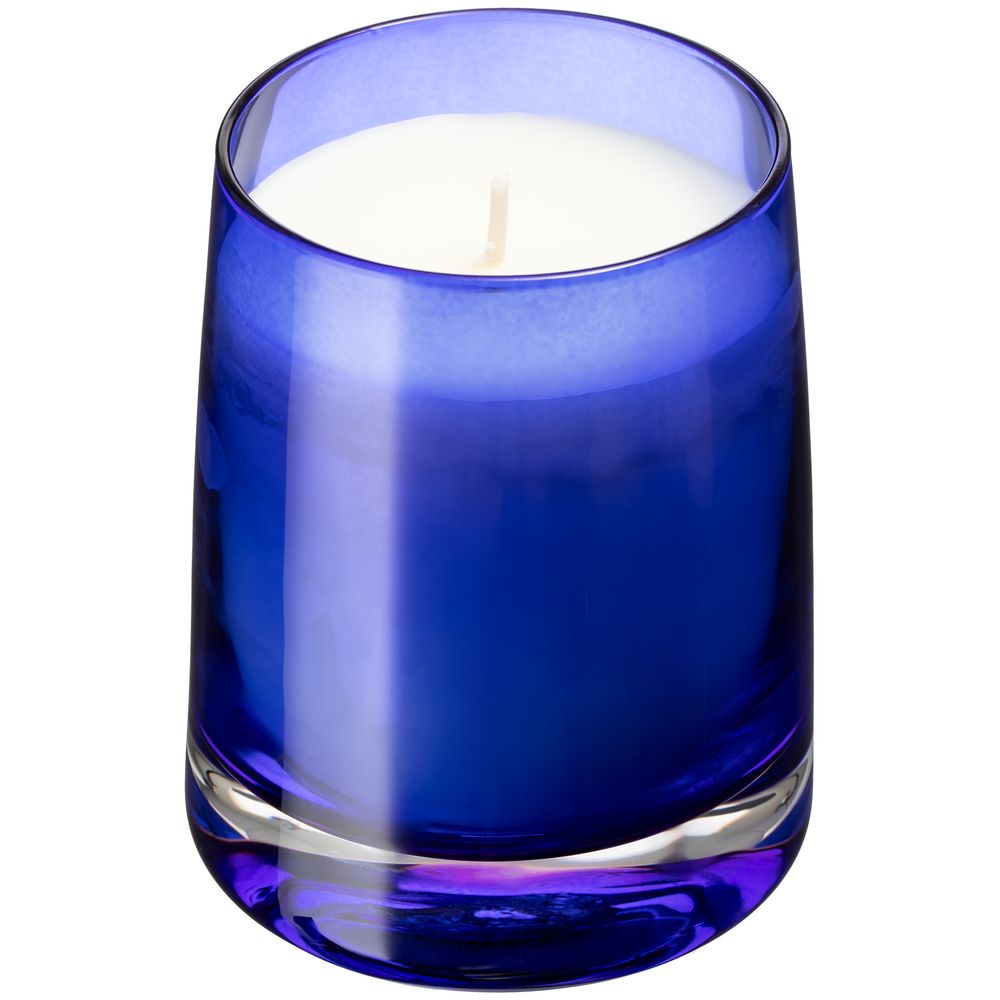 Ароматическая свеча Fragnola, пряная древесина и кардамон, темно-синяя с логотипом