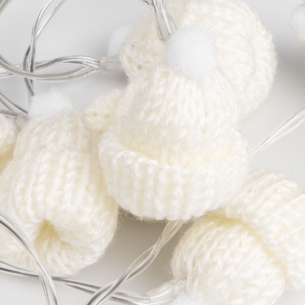 Гирлянда Cosy Poms, белая с логотипом