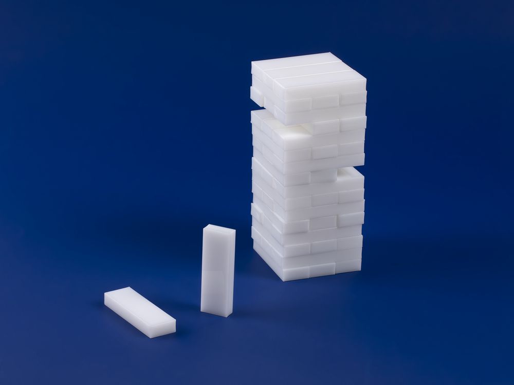 Игра Acrylic Tower, белая с логотипом
