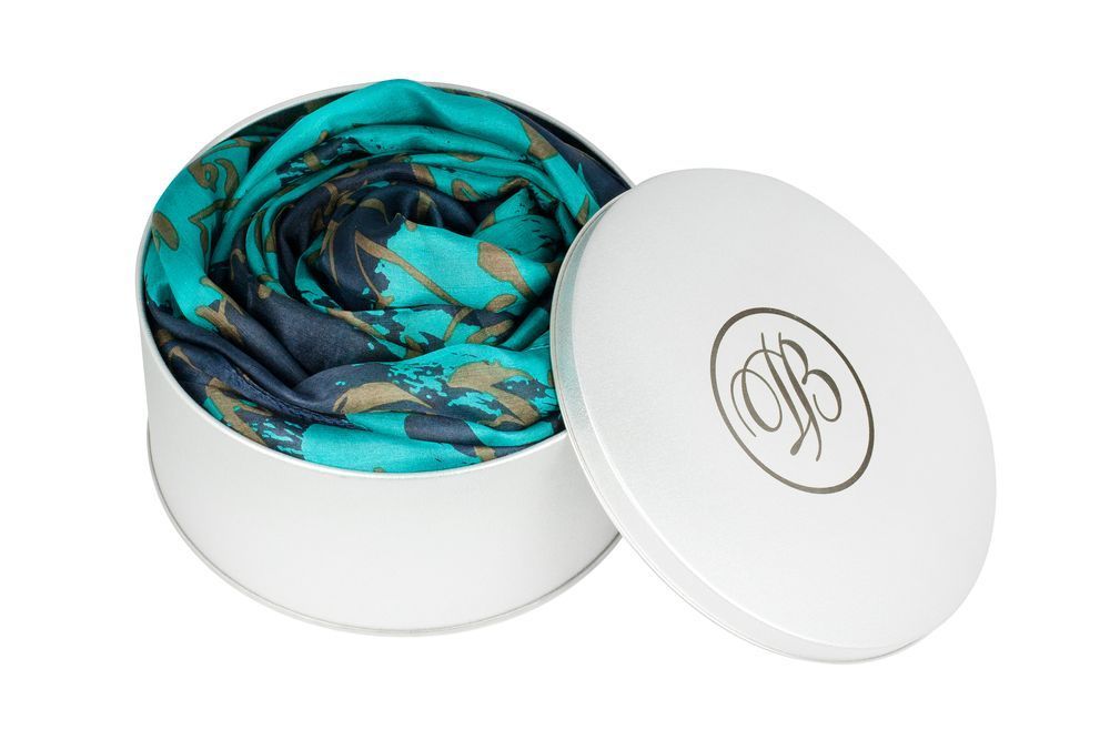 Подарочные коробки с печатью логотипа. Коробка Pragmax M, круглая по цене 233 ₽ руб. (артикул 5585) Коробка Pragmax M, круглая, серебристая