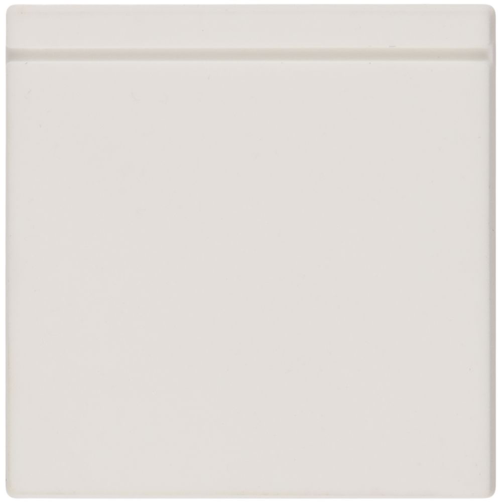 Лейбл из ПВХ Kare, белый с логотипом