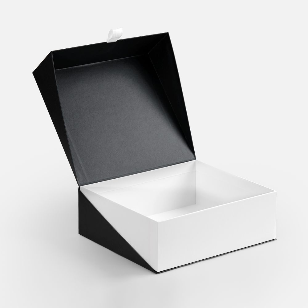 Коробка Artikus, черная с логотипом