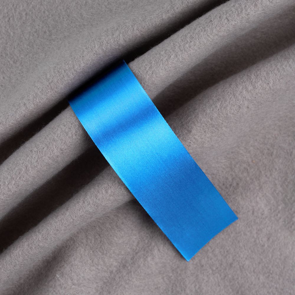 Лента сатиновая Satin 35 М, голубая, 90 см с логотипом
