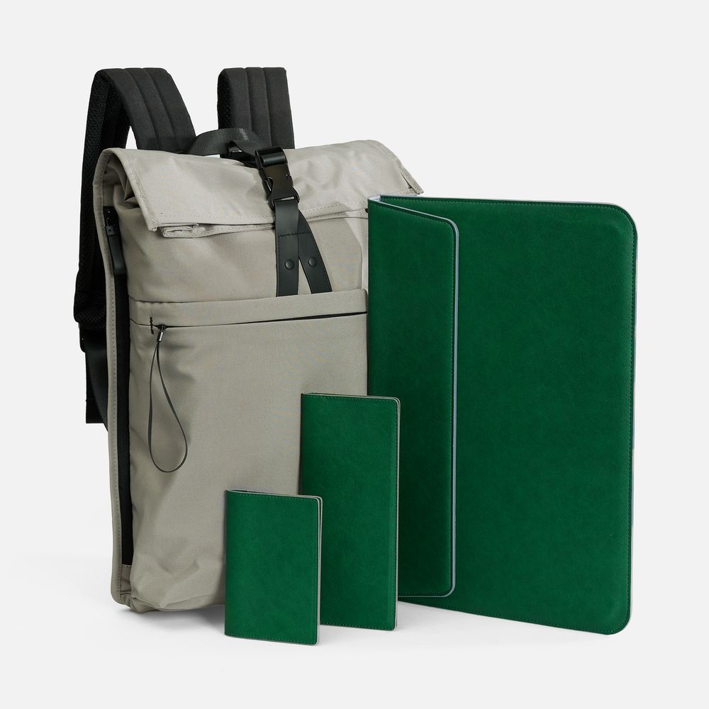 Набор Petrus Travel, зеленый с логотипом