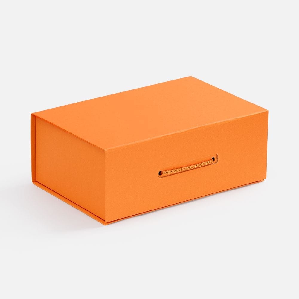 Коробка New Case, оранжевая с логотипом