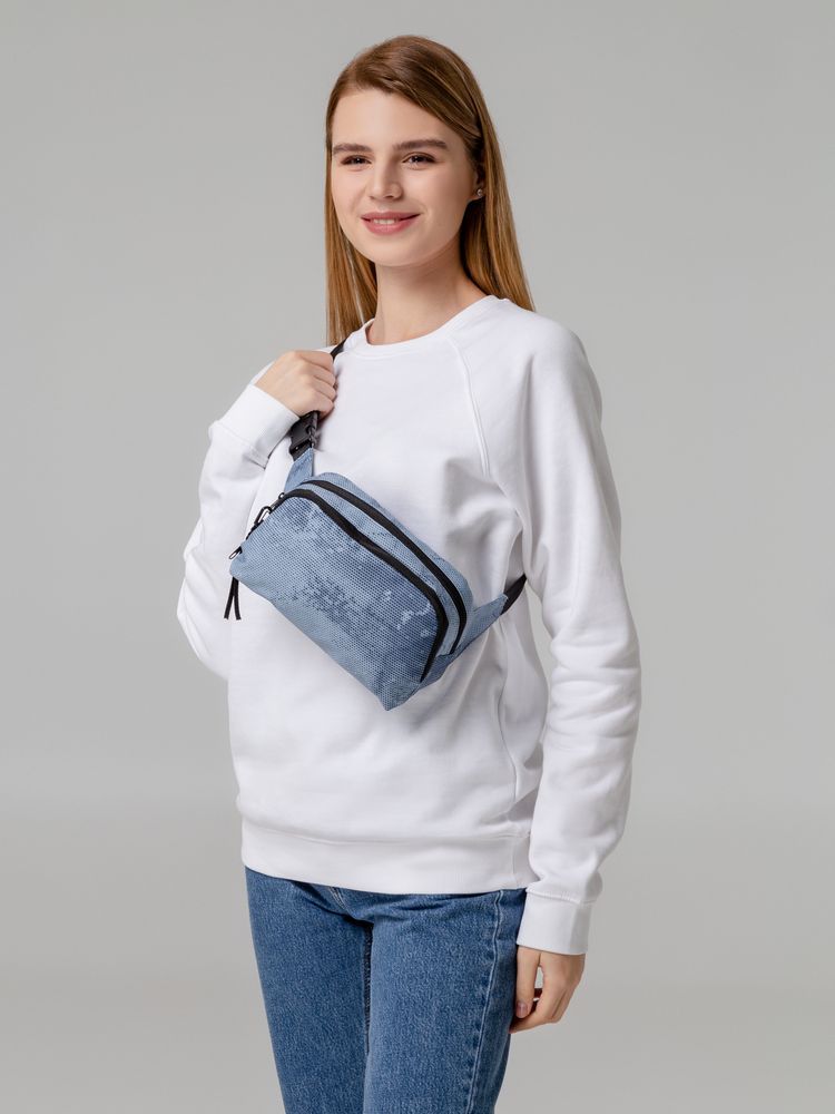 Сумки с принтом с печатью логотипа. Поясная сумка Blue Marble по цене 613 ₽ руб. (артикул 71487.14) Поясная сумка Blue Marble