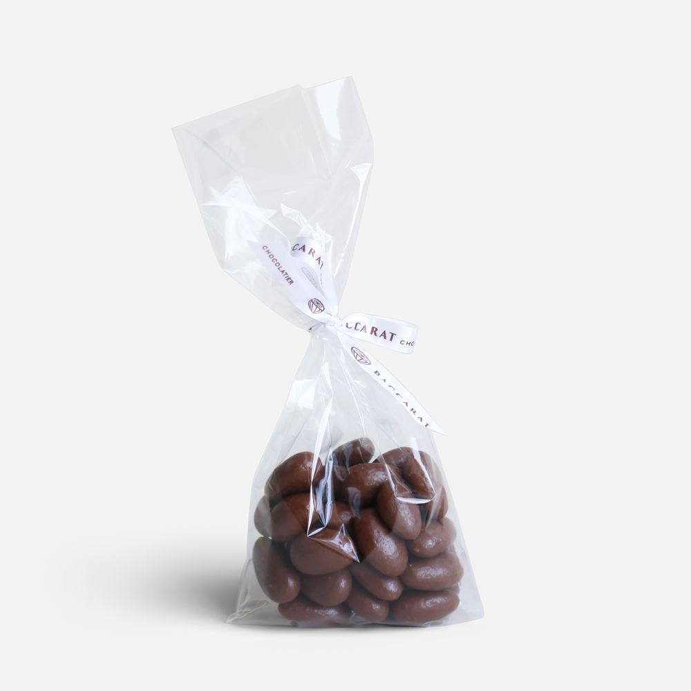 Миндаль Crispetti, в молочном шоколаде с логотипом