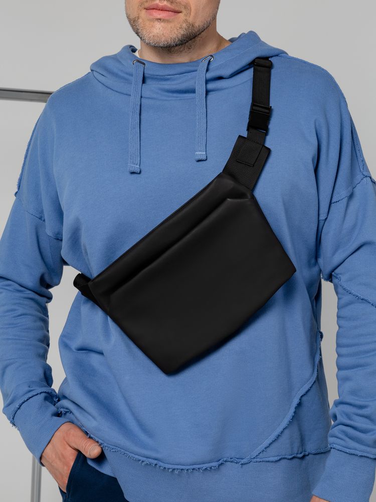 Поясная сумка Traffic, черная с логотипом