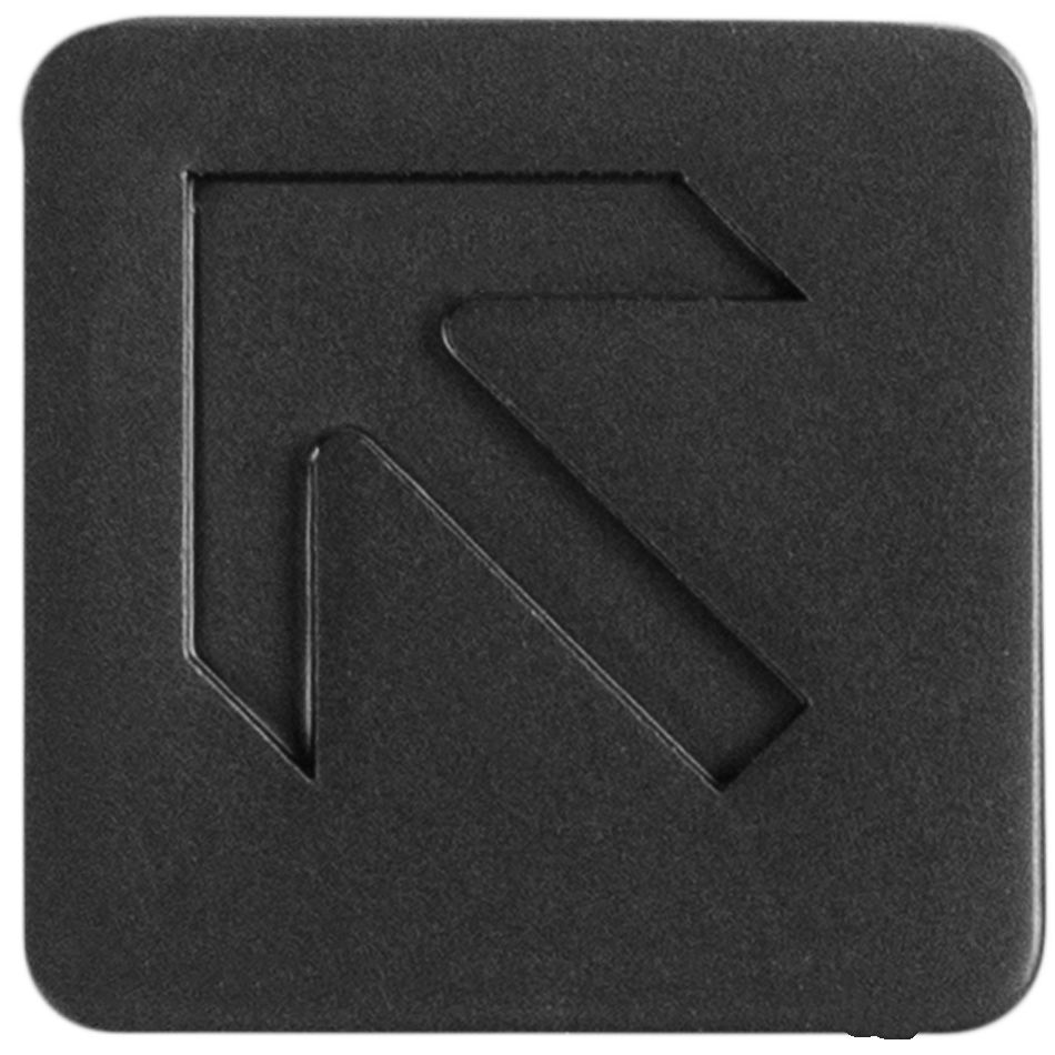 Шильдик на резинку Band, стрелка с логотипом