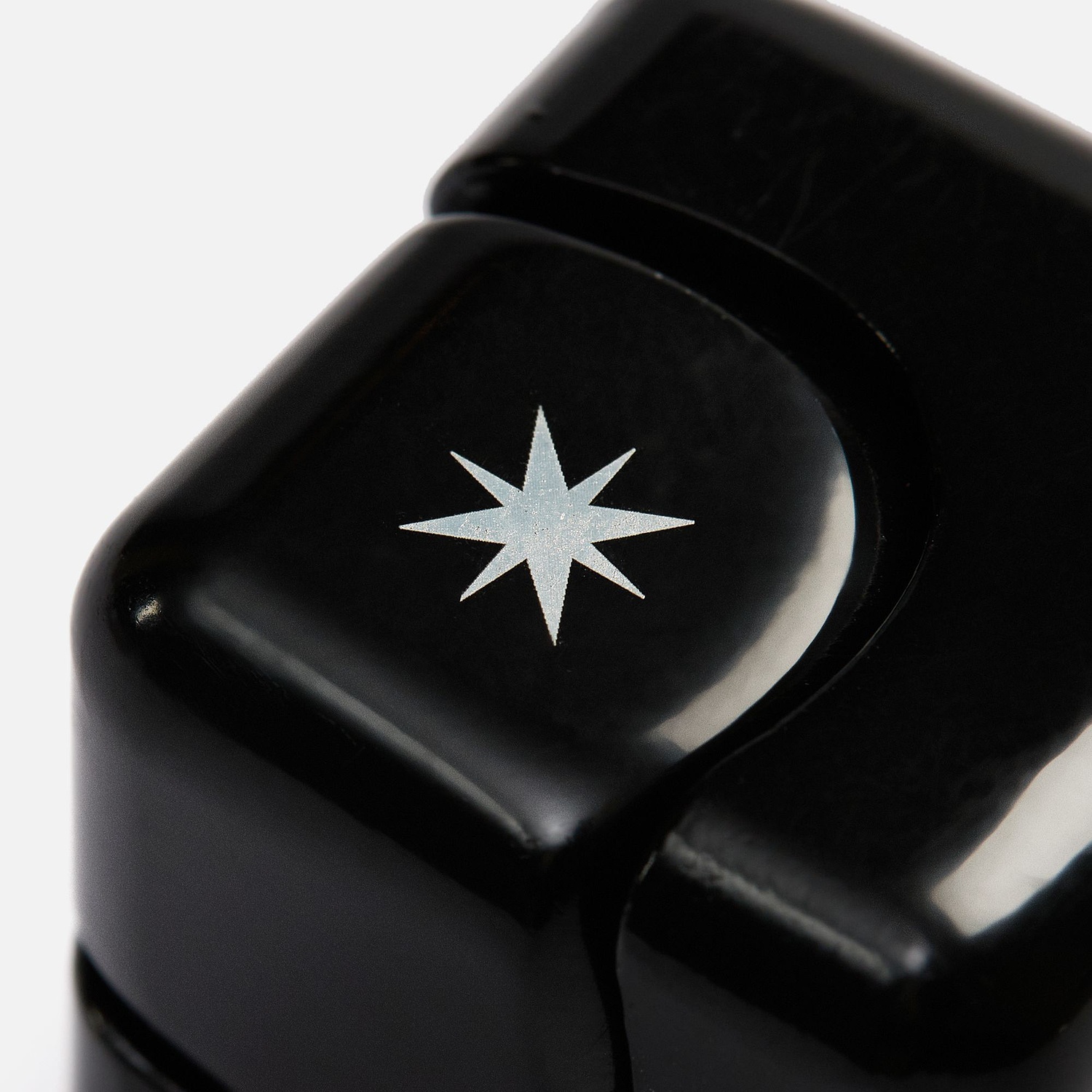 Кубик-спиннер Cubicure, черный