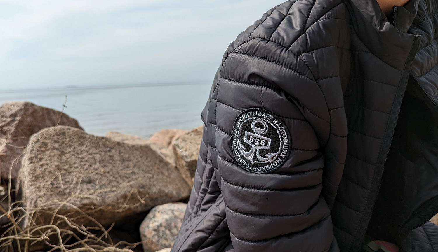 Куртка с подогревом Thermalli Chamonix, черная с логотипом