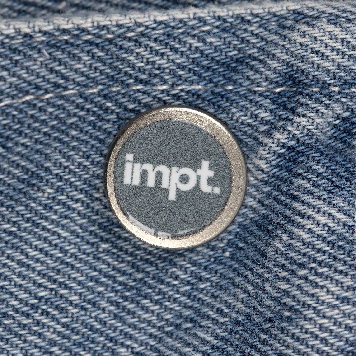 Куртка джинсовая O2, голубая с логотипом