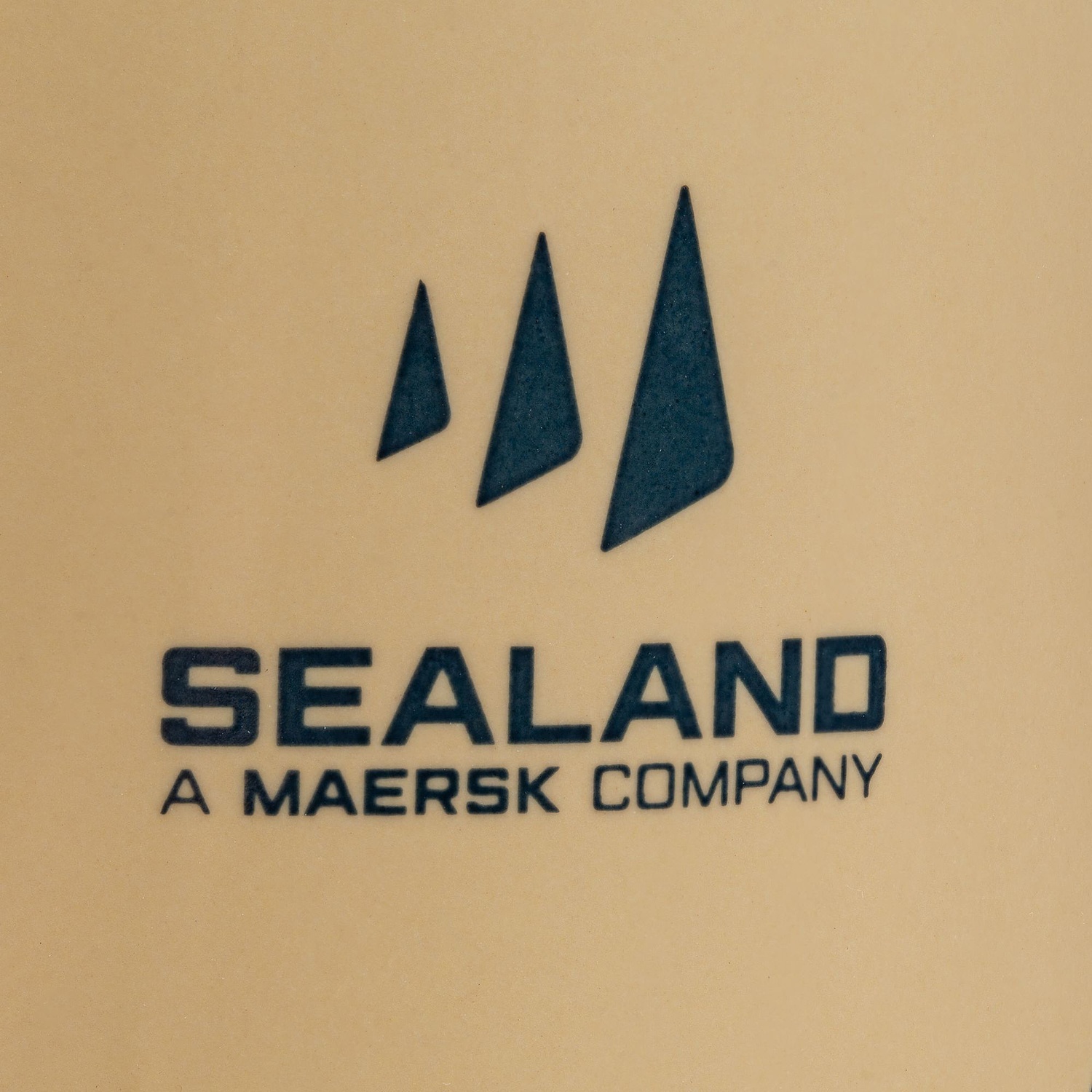 Кружка Dacha, средняя, светло-желтая с логотипом