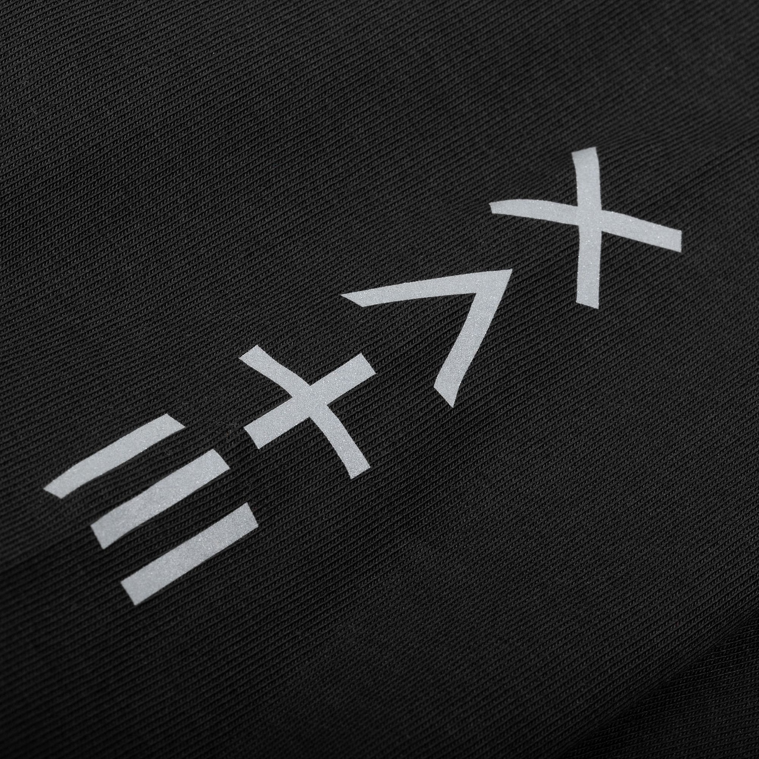 Футболка оверсайз унисекс Vozduh, черная с логотипом