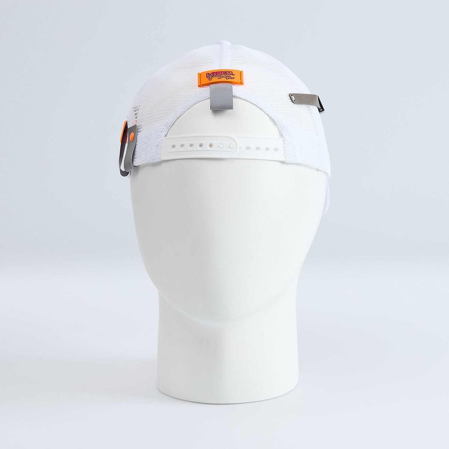 Бейсболка Sunbreaker, черная с белым