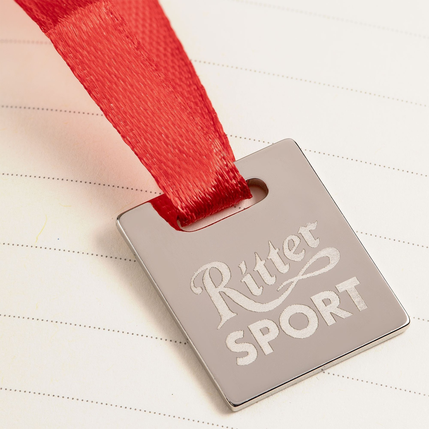 Ежедневник Shall Light, недатированный, красный с логотипом