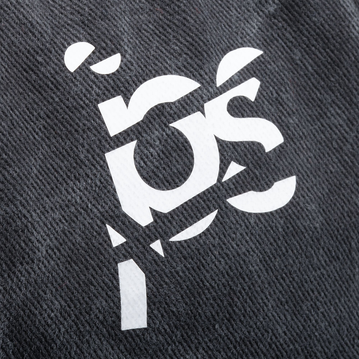 Бейсболка Berwi, черная