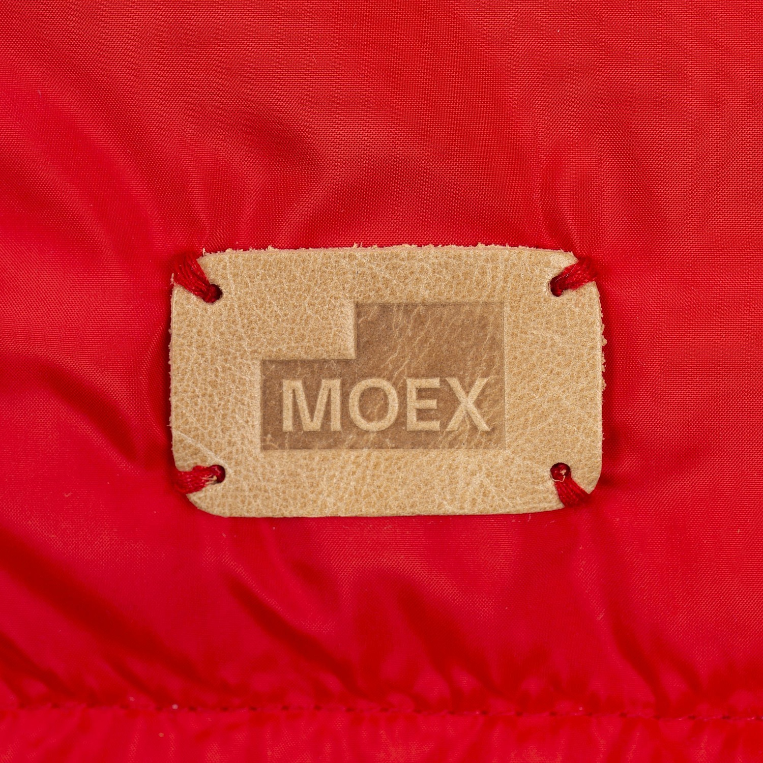 Лейбл кожаный Beta, S, бежевый с логотипом